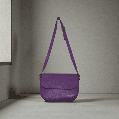 شنطه حريمى جلد طبيعى هاندميد 