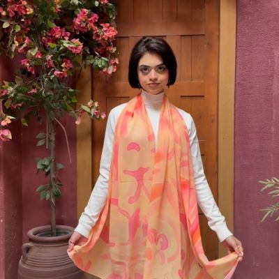 Soft Roses - long Scarf