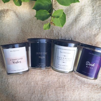 Regular Scented candle (180gm ) Dark kiss 