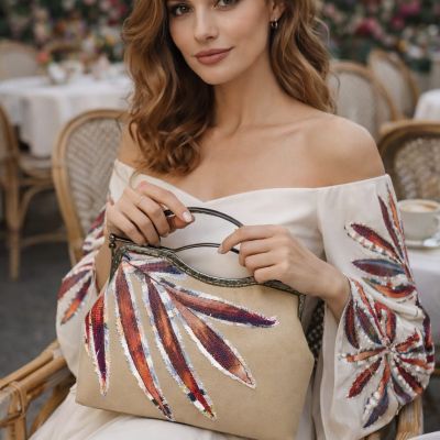 حقيبة فاخرة مصنوعة يدوياً من الجوت والكتان