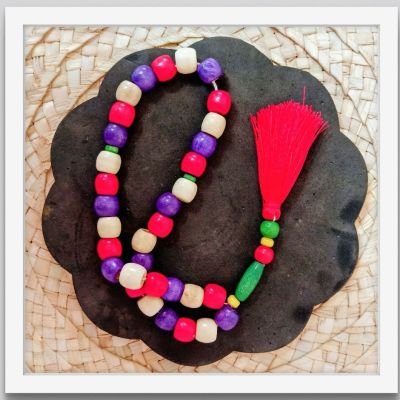 سبحة خشب ملون 