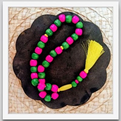 سبحة خشب ملون 