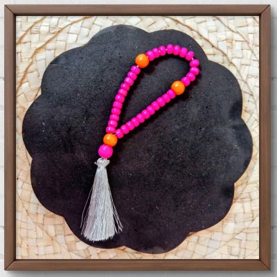 سبحة خشب ملون 