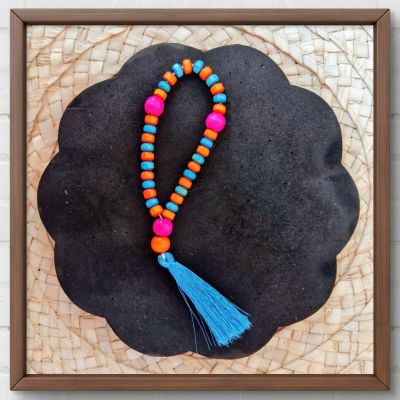 سبحة خشب ملون 