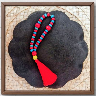 سبحة خشب ملون 