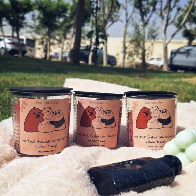 شمعة معطرة بوردة كبيرة ٣٠٠ جرام 