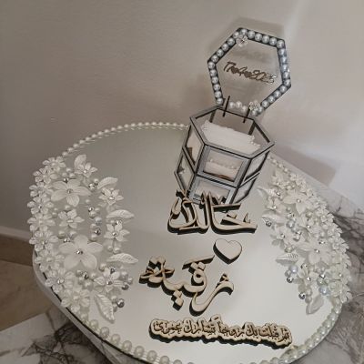 Engagement tray 