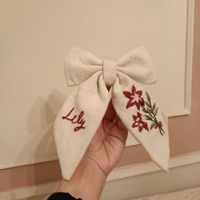 Embroidery hair clip 