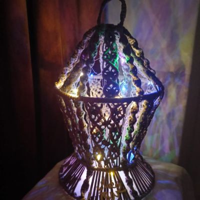 فانوس مكرميه ملون