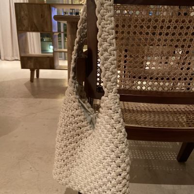 شنطة مكرميه