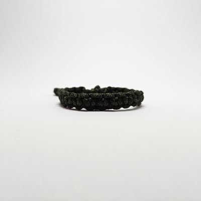 اسورة بعقدة مربعة زيتي