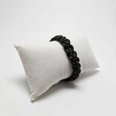 اسورة بعقدة مربعة زيتي