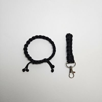 مجموعة اسورة وسلسلة مفاتيح بعقدة مربعة اسود