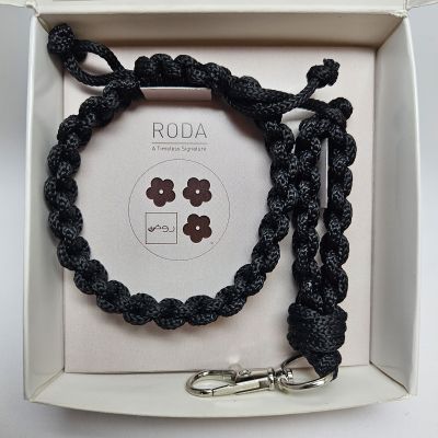 مجموعة اسورة وسلسلة مفاتيح بعقدة مربعة اسود