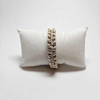 مجموعة اسورة وسلسلة مفاتيح بعقدة مربعة ذهبي