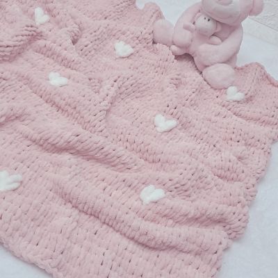 بطانية بيبي بافي بقلوب