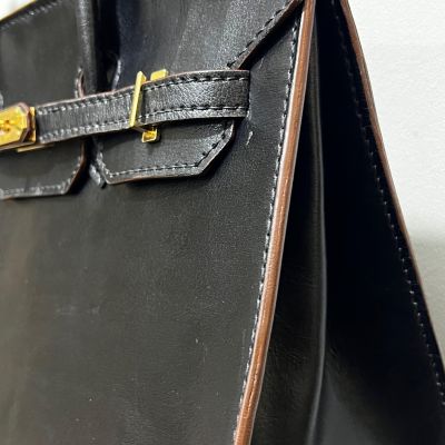 شنطة جلد طبيعي 