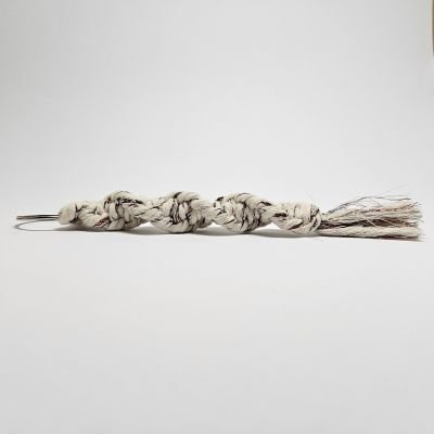 ميدالية مفاتيح مكرمية قطن - لون ابيض 