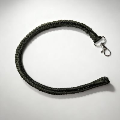 Macrame Flat knot lanyard - Olive green 