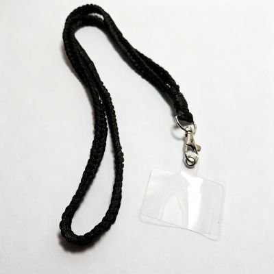 ميدالية مفاتيح / موبايل مكرمية - لون زيتي