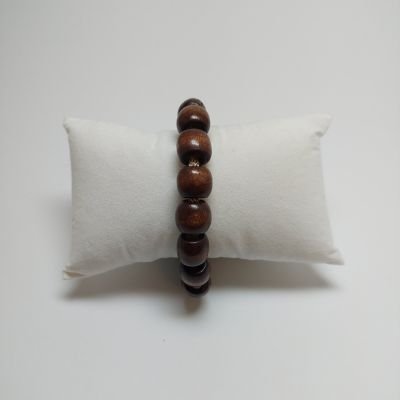 اسورة خرز خشبي