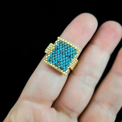 Turquoise rectangular bracelet set made of Miyuki beads