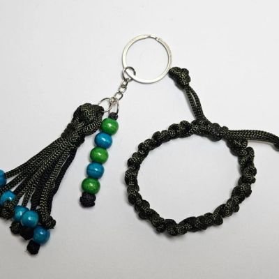 Olive green Macram&egrave; Keyring and Bracelet Set