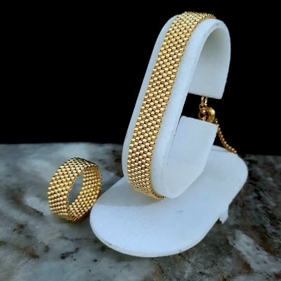 إسورة ذهبى من خرز الميوكى