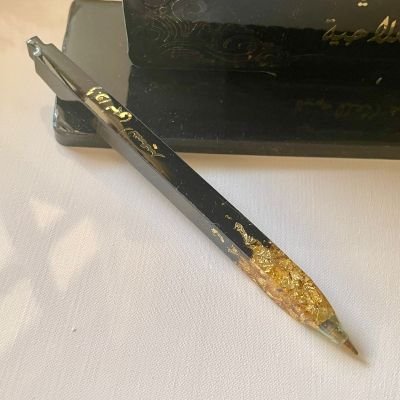 Resin pen