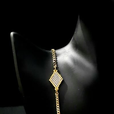 طقم فضى وذهبى كامل من خرز الميوكى