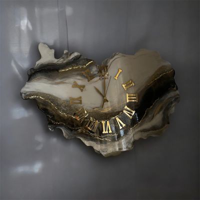 ساعة حائط ريزن 