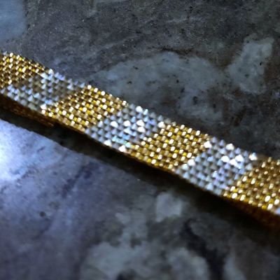 إسورة ببريق الكريستال من خرز الميوكى