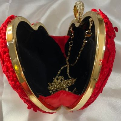 حقيبه سواريه 