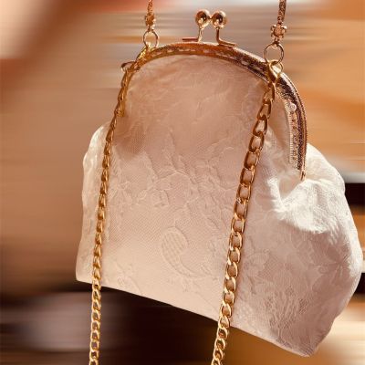 حقيبه سواريه