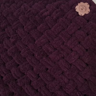 بطانية بيبي باللون البرجاندى