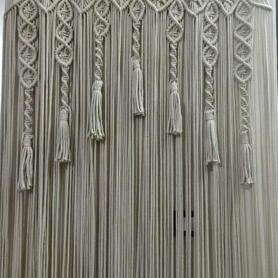 Macrame thread curtain