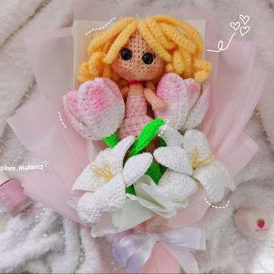 باقة ورد & دمية باربي