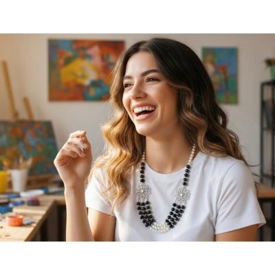 قلاده لمسة الملكية