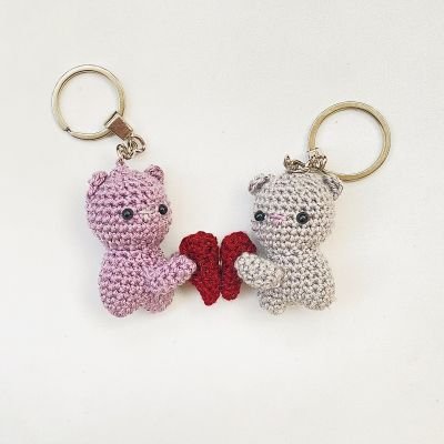 Crochet couple bears keychains