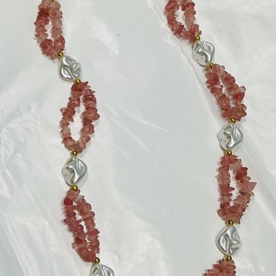 Rose Pearl Necklace