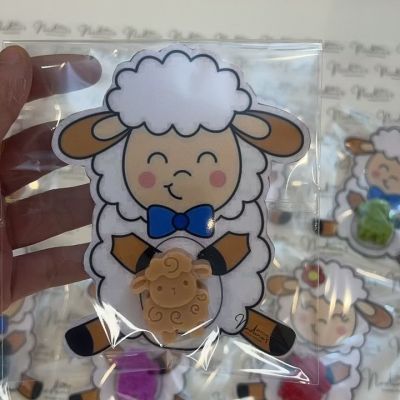 Sheep-shaped Eid Al-Adha candle giveaway cards