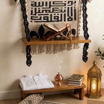 Macrame shelf wall hanging 