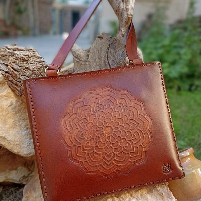 Handmade genuine leather bag 