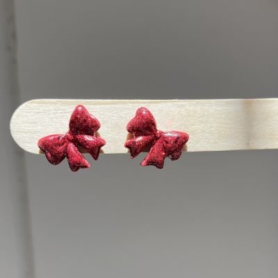 حلق فيونكة 🎀 