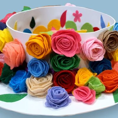 القبعات الظريفة - ورود