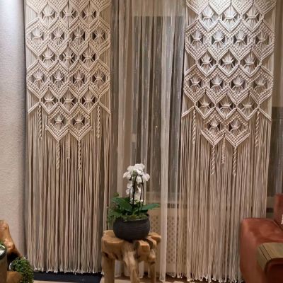 ستارة مكرمية