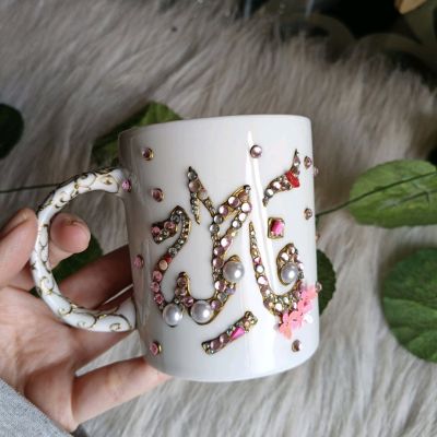 مج بالاسم ترصيع كريستال 