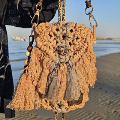 شنطة موبايل كاكاو و برتقالي 