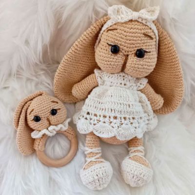 طقم ارنوبه + بيبي راتل