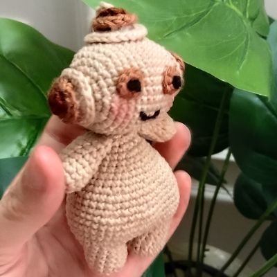 Cartoon character amigurumi keychain